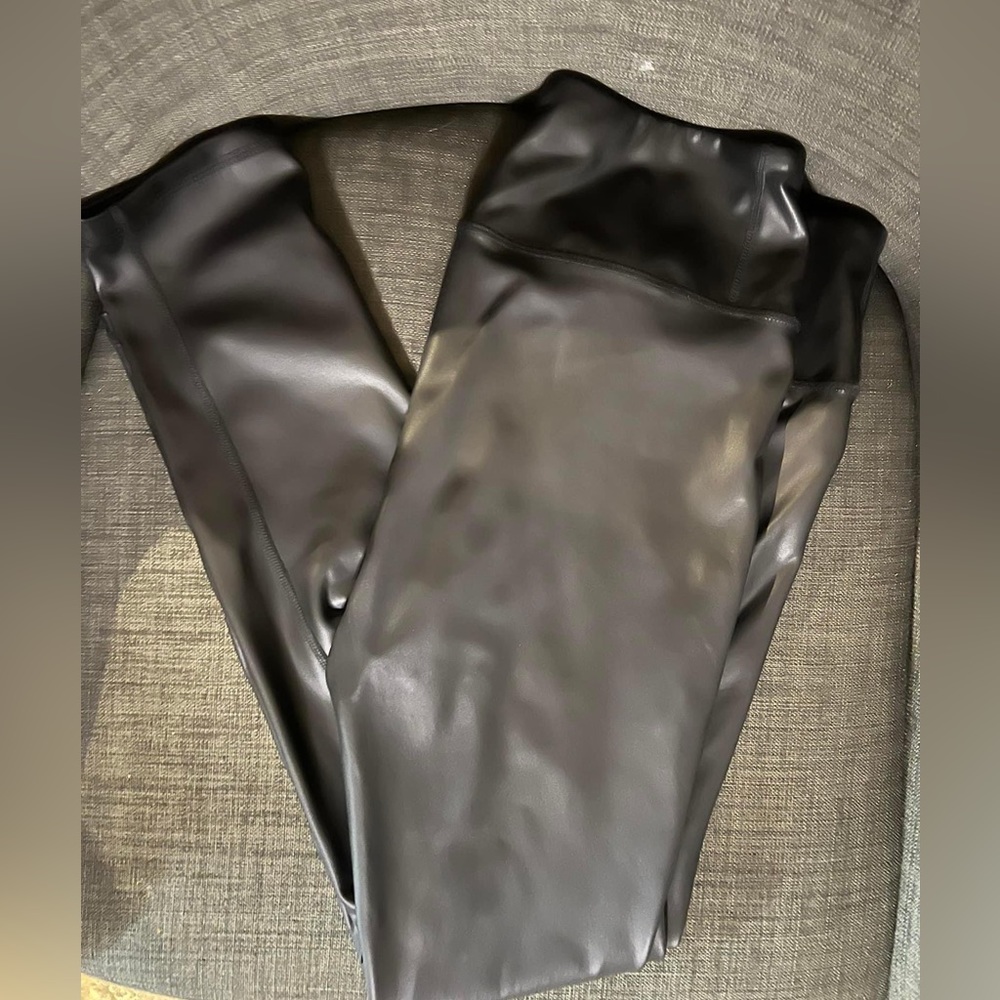 Miami Fitwear Rockstar Faux Leather Legging
1X-Full Length